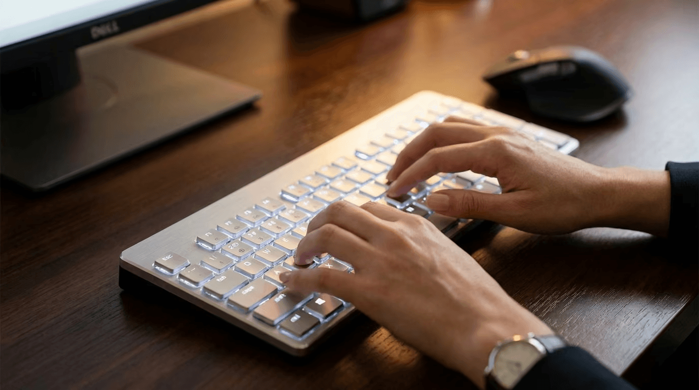 What Is Breeze Assistant? 6 Ways to Use HubSpot's AI Tool